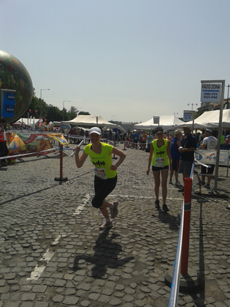 kivalo-eredmennyel-ert-celba-az-enterprise-group-marathon-team